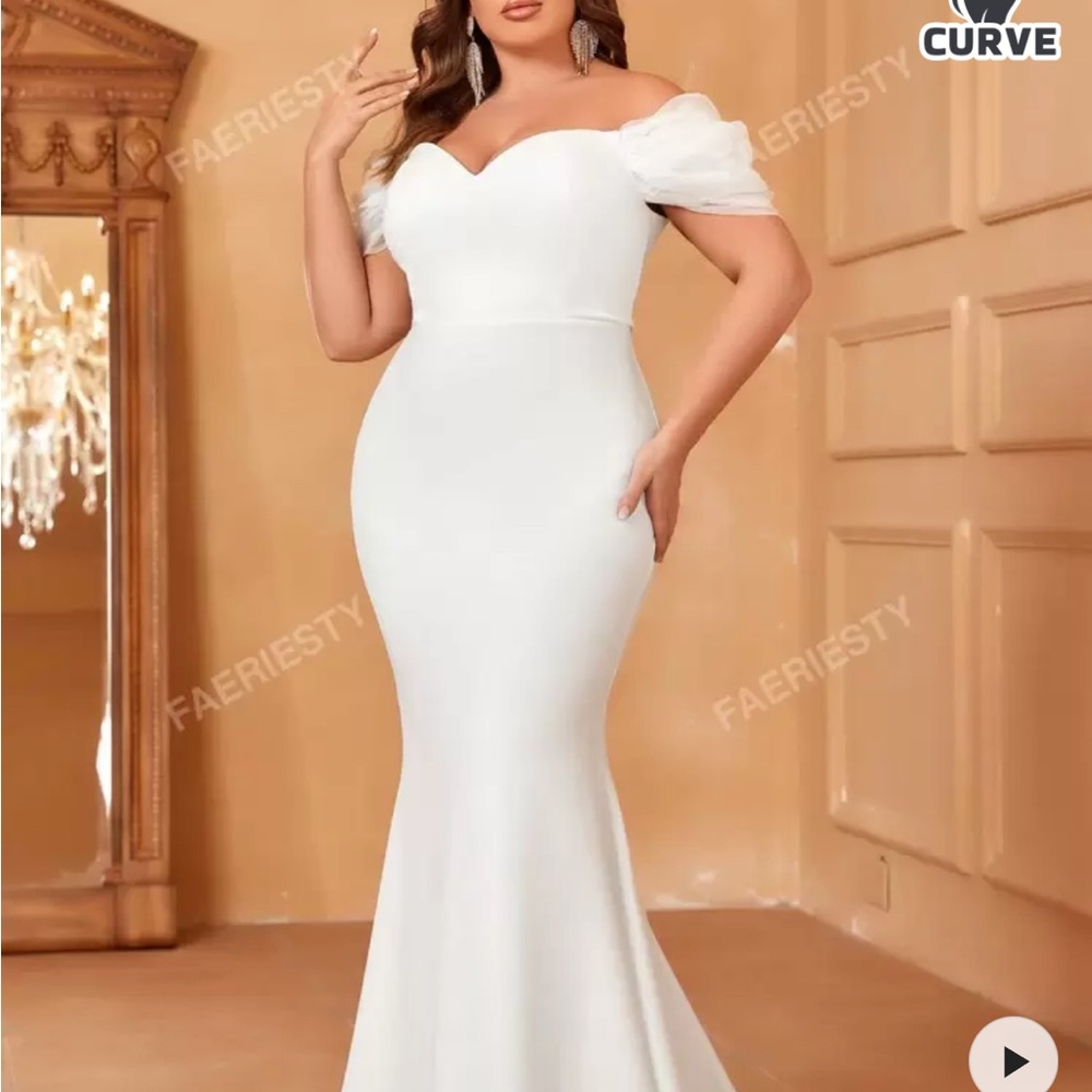 SHEIN White Off-Shoulder Wedding Gown
